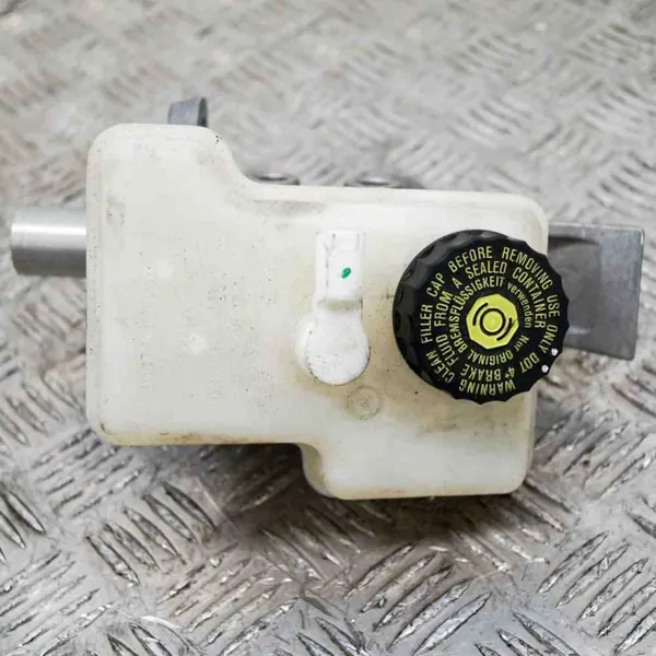 Mercedes-Benz Jarru sylinteri OEM A1644300202 image 2