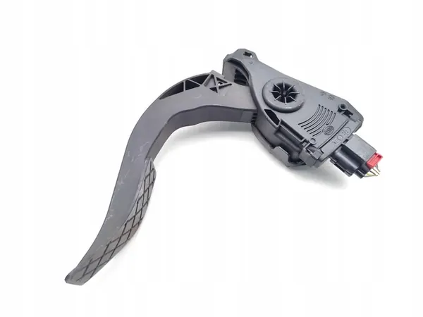 Audi A4 Gaspedaal 2.0 TDI 2011 OEM 8K1721523A image 4