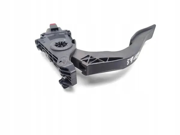 Audi A4 Gaspedaal 2.0 TDI 2011 OEM 8K1721523A image 6