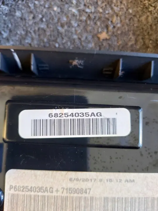 Klimaat radio frame Dodge Durango III OEM 68254035AG image 3