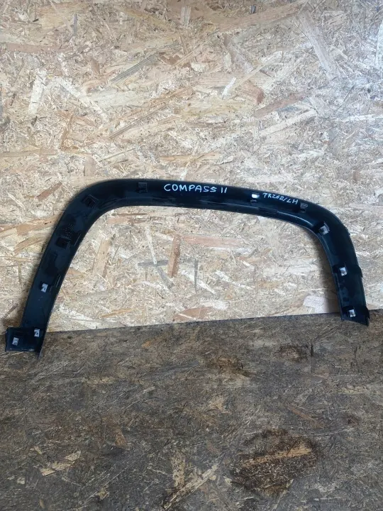 Salpicadero delantero derecho Jeep Compass II OEM 53226936 image 7