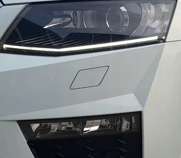 Coperchio ugello lavavetri Skoda Octavia RS image 2