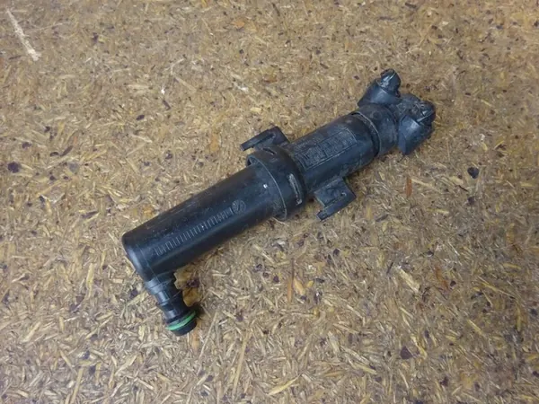 AUDI A3 8P Lift Linker Koplampenreiniger 8P0955101B image 4