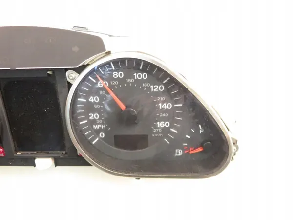 Audi Q7 4.2 FSI Instrumentpanel OEM LICZNIK - Begagnad image 6