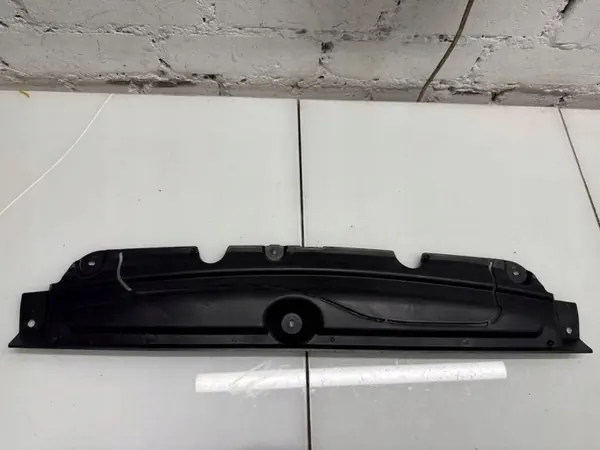 BMW X6 G06 2023 Underkroppssköld OEM 8093896 image 2