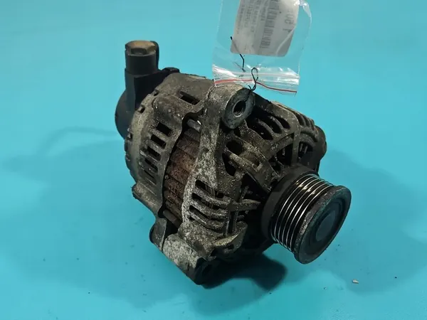 KIA CARENS II Vaihtovirtageneraattori 2.0 CRDI image 4