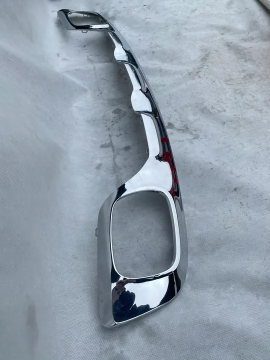 Bakre stötfångarspoiler Mercedes GLA W156 AMG image 2