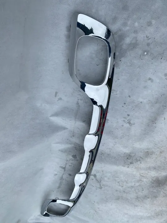 Bakre stötfångarspoiler Mercedes GLA W156 AMG image 3