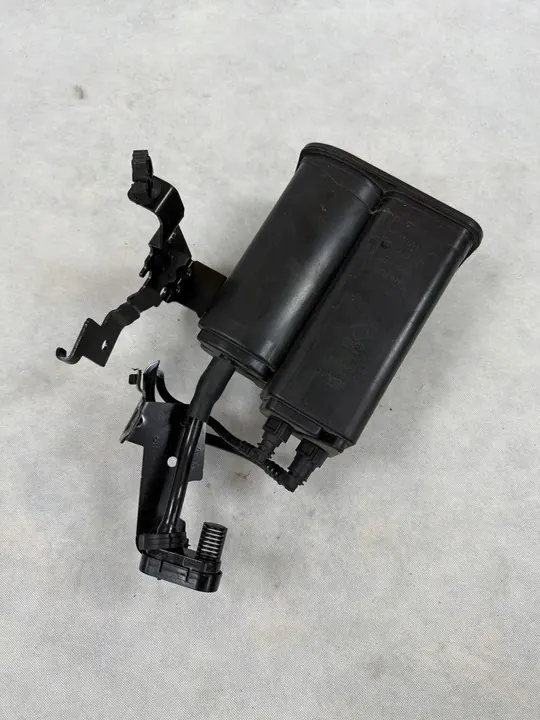 Suporte de filtro de carbono Renault Scenic IV 1.3 TCE image 1