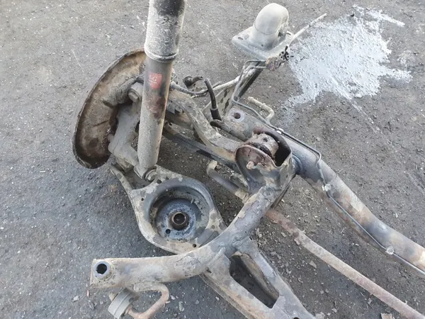 Achterophanging balk OEM - Gebruikt voor VW Touran 04R 2.0TDI image 7