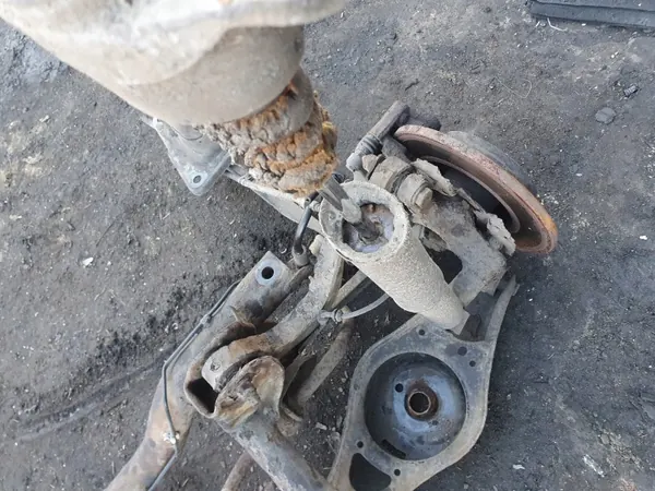 Achterophanging balk OEM - Gebruikt voor VW Touran 04R 2.0TDI image 8