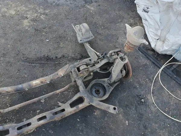 Achterophanging balk OEM - Gebruikt voor VW Touran 04R 2.0TDI image 9