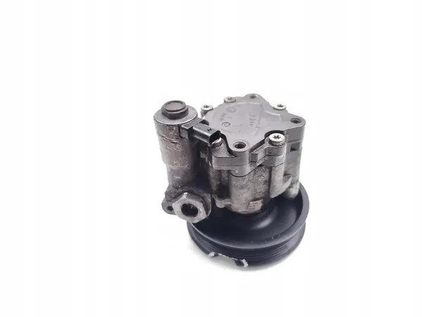 Bomba de Direção Assistida Mercedes W639 W906 OM651 A0064666601 image 5