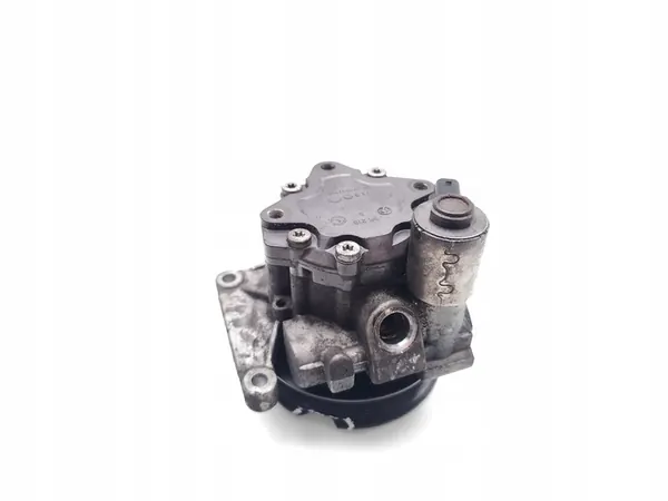 Bomba de Direção Assistida Mercedes W639 W906 OM651 A0064666601 image 6