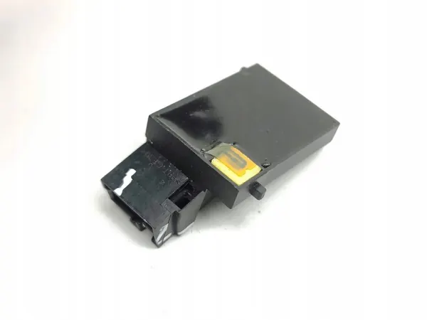 Sensor de luz Jeep Avenger 2024 OEM image 7