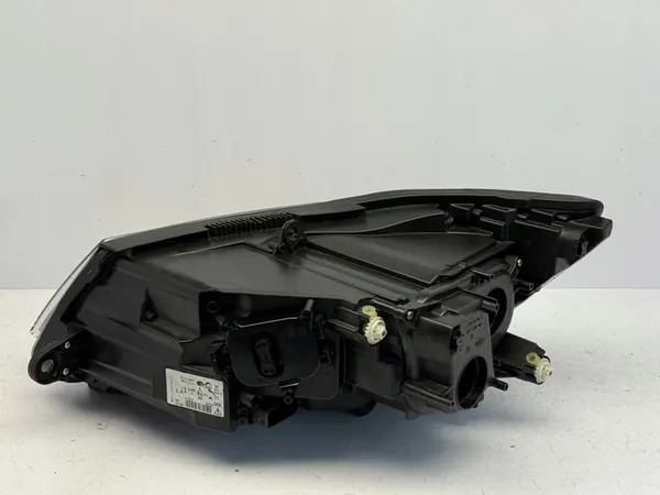 FARO DIREITO XENON SKODA SUPERB 2 II LIFT 5J1941016H image 3