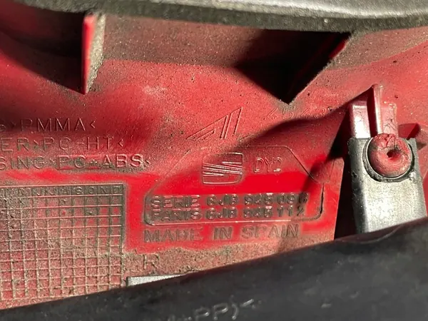 Luz trasera derecha Seat Ibiza IV Kombi LED image 4