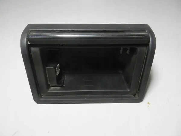 BMW 3 E46 taka-tuhkakuppi rullakansi OEM 8225988 8213682 image 5