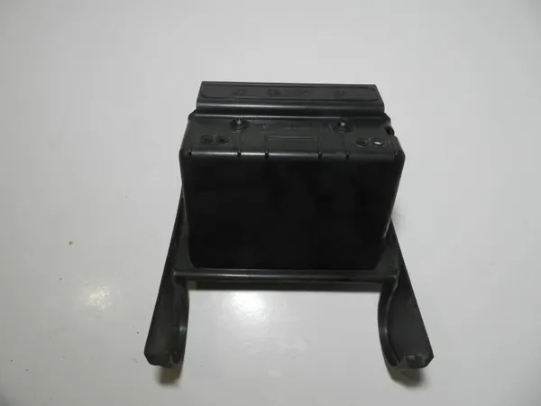 BMW 3 E46 taka-tuhkakuppi rullakansi OEM 8225988 8213682 image 9