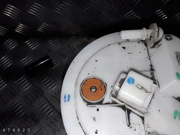 Renault bränslesensor OEM 8200689199 - Begagnad image 5