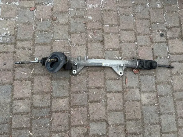 Crémaillère de direction OEM 490014832R pour Renault Clio IV image 2