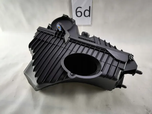 Ilmansuodattimen kotelo VW Touareg II 3.0 TDI image 4