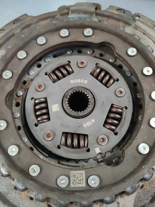 VW GOLF VII Volante Duplo Embrague 0AM141017CC LUK image 5