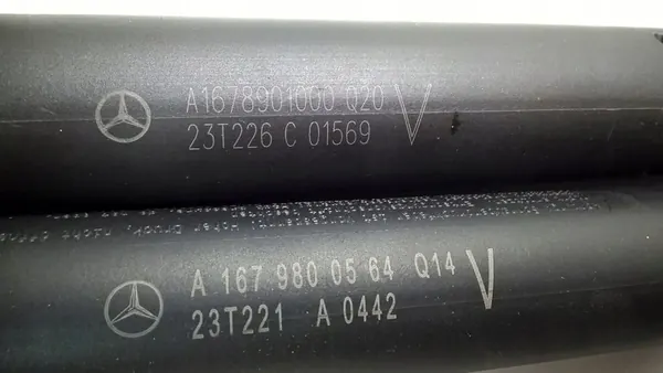 MERCEDES GLE W167 2023 Tailgate Actuators Set Left + Right OE A1678901000 image 5