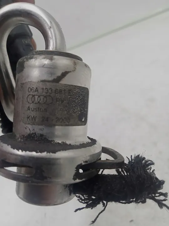 Rampa carburante 1.8 Turbo VW Audi Skoda 06A906031AB image 8