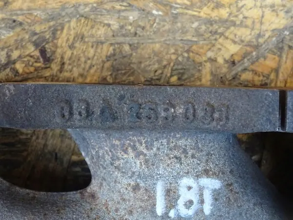 Coletor de escape AUDI TT 8N A3 8L GOLF IV 1.8T Turbo OEM 06A253033AL image 7