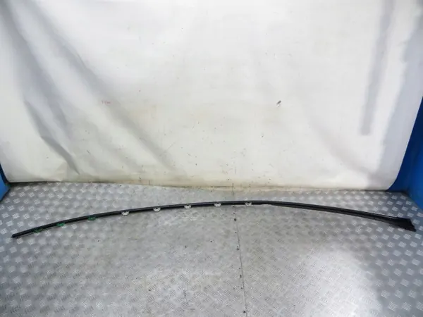 Mercedes W205 takräcke höger OEM 116/099 image 4