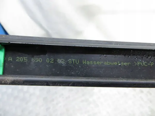 Mercedes W205 takräcke höger OEM 116/099 image 7