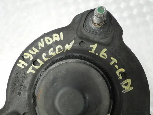 HYUNDAI TUCSON II FL 1.6TGDI Front Shock Absorber OEM image 5