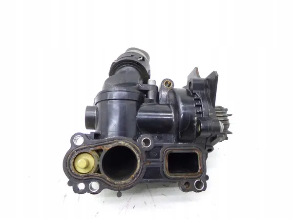 Vattenpump Audi A3 A4 A5 1.8 TFSI image 4