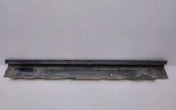 BMW E53 X3 Plinthe Gauche OEM 8408705 image 3