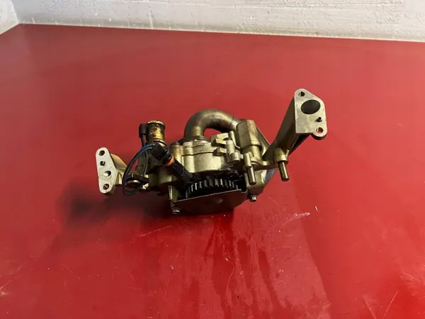 Oljepump OEM 0961391234 för Chrysler Town & Country image 2