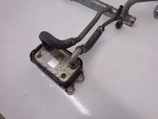 VOLVO C70 I 2.0 TURBO Vesiputki + Öljynjäähdytin image 2