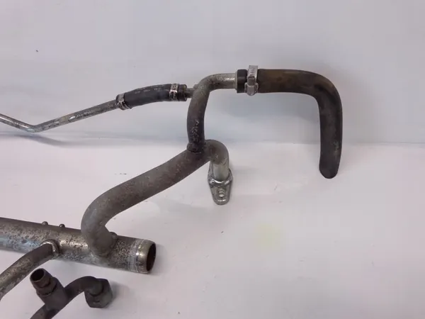 VOLVO C70 I 2.0 TURBO Vesiputki + Öljynjäähdytin image 5