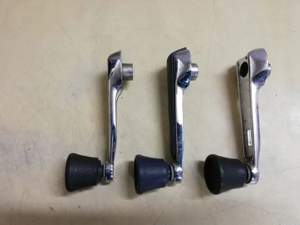 Régulateur de vitre Audi 80/90 B2 1986 OEM 431837581 image 4