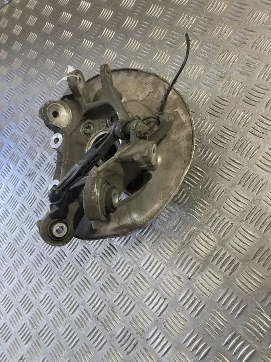 BMW Achterwielnaaf OEM UTO60706 - Gebruikt image 5