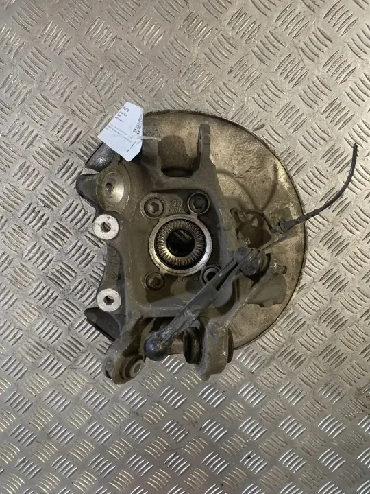 BMW Achterwielnaaf OEM UTO60706 - Gebruikt image 6
