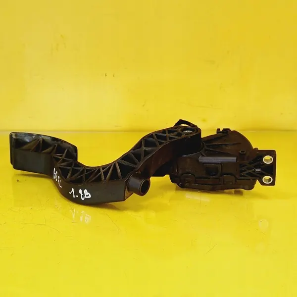 Gasklepp Potentiometer VW Passat B5 1.8 8D1721523E image 6