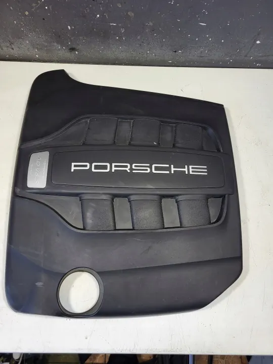Porsche Macan 3.0 motorkap OEM 95B103925A image 2