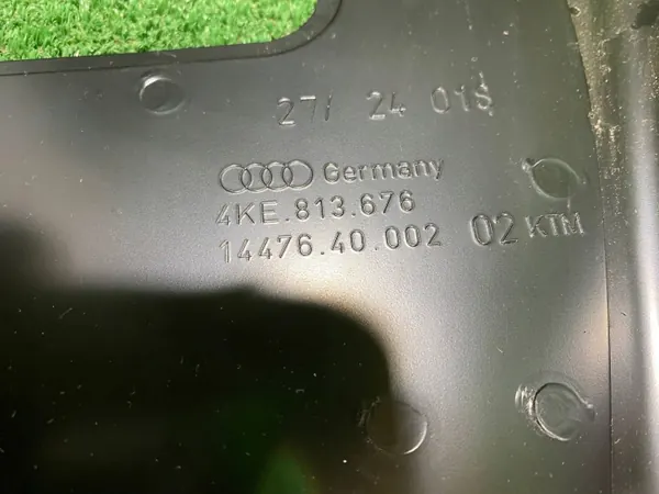 Panneau Mur Arrière Audi E-Tron OEM 4KE813303A image 5