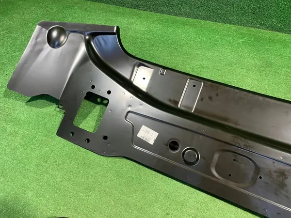 Panneau Mur Arrière Audi E-Tron OEM 4KE813303A image 6