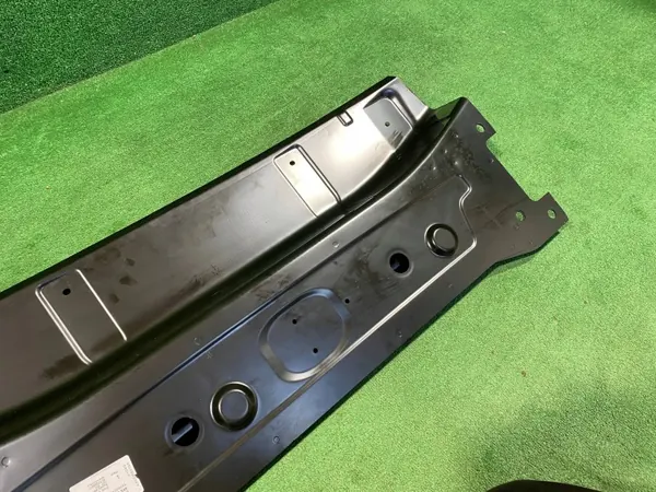 Panneau Mur Arrière Audi E-Tron OEM 4KE813303A image 7