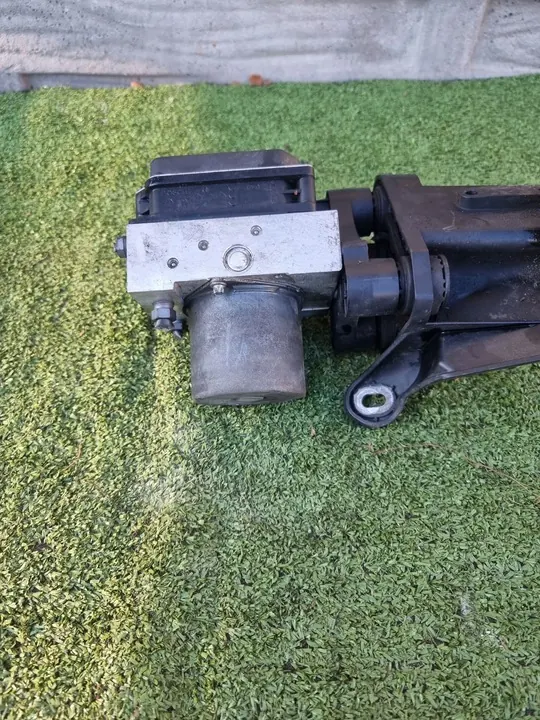 POMPE ABS MERCEDES W212 A2124315512 image 9