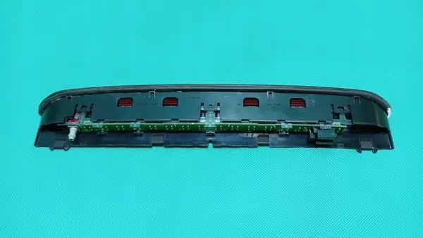 Skoda OE 3CN945087 LED Kolmas Jarruvalo Fabia III:lle image 3