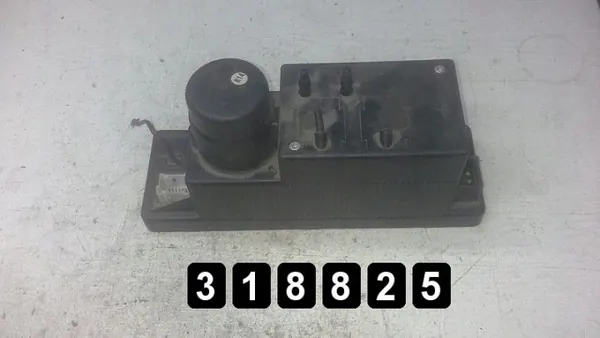 Bomba de cierre central Mercedes OEM AM-318825 W210 image 2