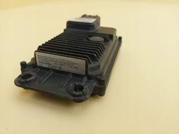 Distronic Radarsensor OEM 31471259 für Volvo image 7